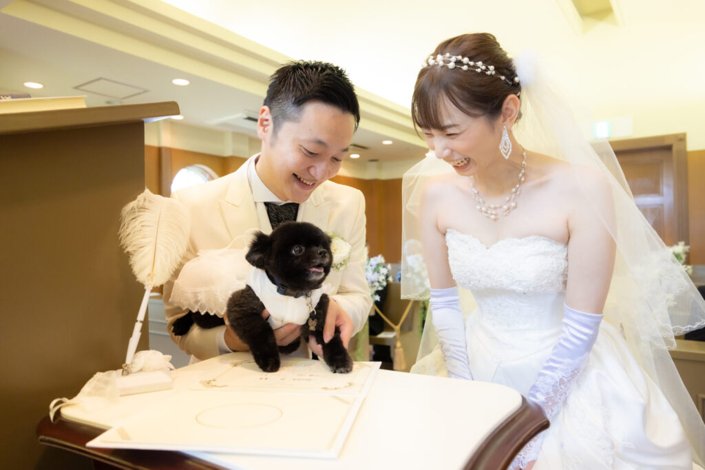 【★愛犬も一緒にフェアに参加できる】教会見学×披露宴見学×ペットウェディング相談会